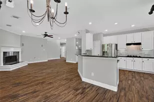108 Oak Creek Ln, League City, TX 77573 - Photo 20
