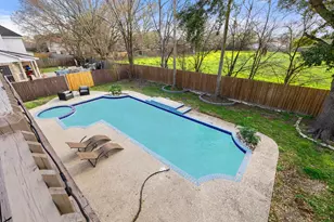 16015 Northmark Dr, Houston, TX 77073 - Photo 32