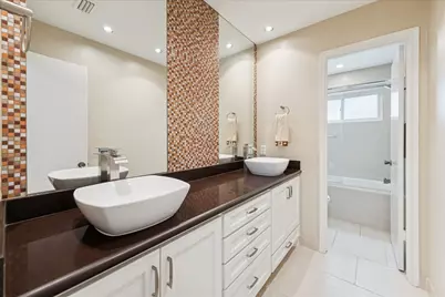 11422 Olympia Drive, Houston, TX 77077 - Photo 20