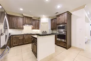 13606 Teal Bluff Ln, Houston, TX 77077 - Photo 22