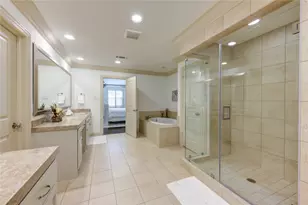 13606 Teal Bluff Ln, Houston, TX 77077 - Photo 32