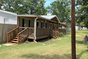 161 Oakdale Dr, Huntsville, TX 77320 - Photo 2