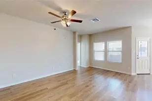 5219 Montague Loop, Bryan, TX 77807 - Photo 4