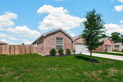 25405 Glacier Lake Drive, Cleveland, TX 77328 - Photo 2