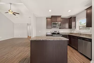 25405 Glacier Lake Drive, Cleveland, TX 77328 - Photo 12