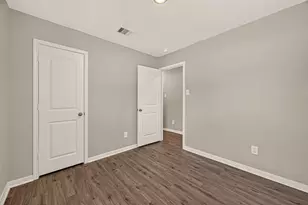 25405 Glacier Lake Dr, Cleveland, TX 77328 - Photo 28