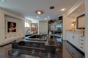 12445 Memorial Dr, Houston, TX 77024 - Photo 34