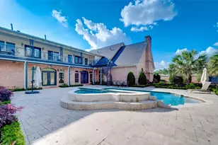 12445 Memorial Dr, Houston, TX 77024 - Photo 26