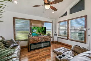 16510 Edward Teach Rd, Jamaica Beach, TX 77554 - Photo 4