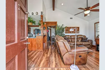 16510 Edward Teach Road, Jamaica Beach, TX 77554 - Photo 2