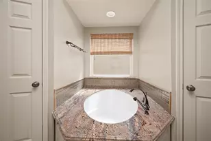 610 Rock Cove, Houston, TX 77079 - Photo 24