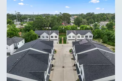 6405 Highland Pine Lane, Houston, TX 77091 - Photo 36
