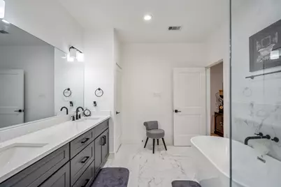 6405 Highland Pine Lane, Houston, TX 77091 - Photo 26