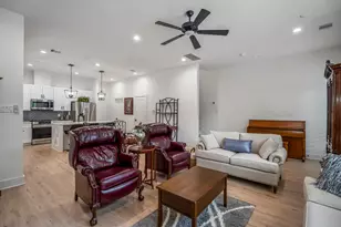 6405 Highland Pine Ln, Houston, TX 77091 - Photo 14