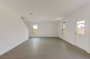 16132 Sepia Manor St, Conroe, TX 77378 - Photo 10