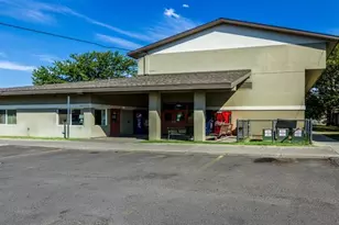 311 N Elizabeth St, Milton-Freewater, OR 97862 - Photo 4
