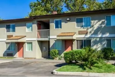 311 N Elizabeth St, Milton-Freewater, OR 97862 - Photo 1