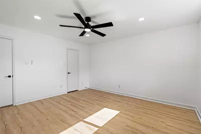 5823 Ettrick Drive, Houston, TX 77035 - Photo 22