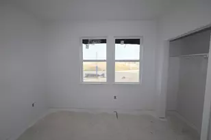 698 Daniels Lk Ln, Dayton, TX 77535 - Photo 8