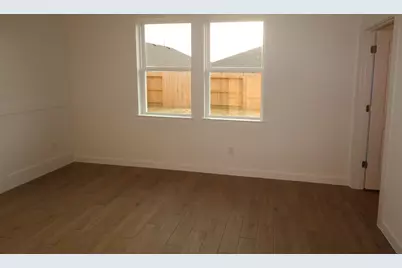 698 Daniels Lake Lane, Dayton, TX 77535 - Photo 6