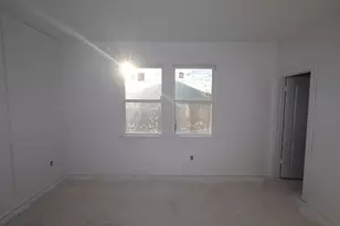 698 Daniels Lk Ln, Dayton, TX 77535 - Photo 6