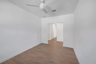 698 Daniels Lk Ln, Dayton, TX 77535 - Photo 6