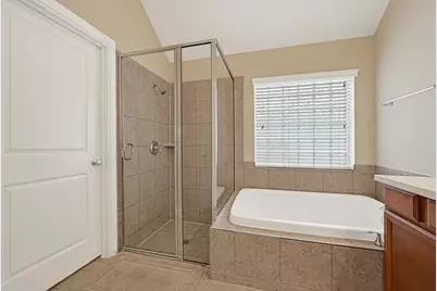 12818 Bridle Springs Lane, Houston, TX 77044 - Photo 26