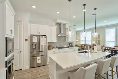 230 Connemara Drive, The Woodlands, TX 77382 - Photo 24