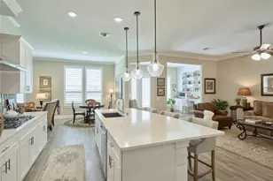 230 Connemara Dr, The Woodlands, TX 77382 - Photo 18