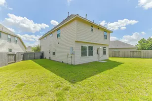 15203 Lake Powell Dr, Humble, TX 77396 - Photo 32