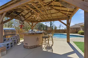 14046 Wolftrap Ln, Conroe, TX 77384 - Photo 4