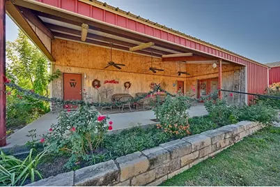 1213 County Road 273, Weimar, TX 78962 - Photo 20