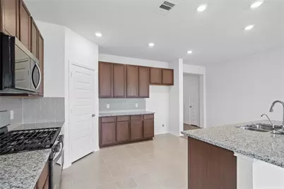 18218 Spruce Cottage Drive, Tomball, TX 77377 - Photo 18