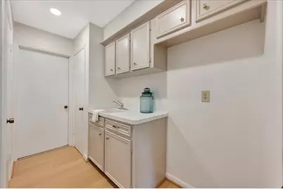 16410 Glenshannon Drive, Houston, TX 77059 - Photo 18