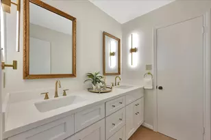 16410 Glenshannon Dr, Houston, TX 77059 - Photo 30