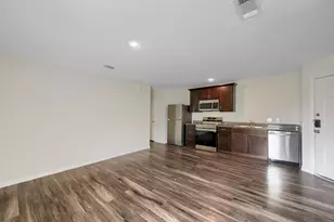 8210 Hanna St, Houston, TX 77028 - Photo 2