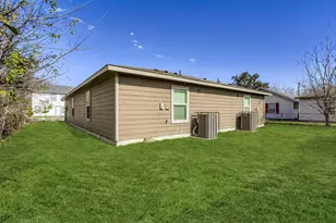 8210 Hanna St, Houston, TX 77028 - Photo 22