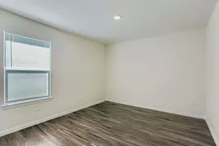 8210 Hanna St, Houston, TX 77028 - Photo 20
