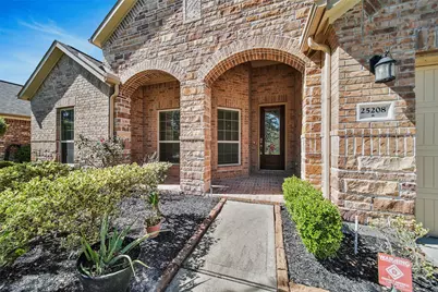 25208 Forest Ledge Dr, Porter, TX 77365 - Photo 2