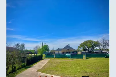 3804 20th Street N, Texas City, TX 77590 - Photo 10