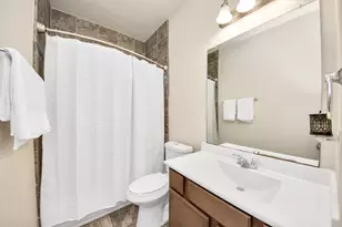 2015 Palmonari Dr, Houston, TX 77049 - Photo 6