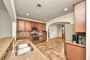 2015 Palmonari Dr, Houston, TX 77049 - Photo 18