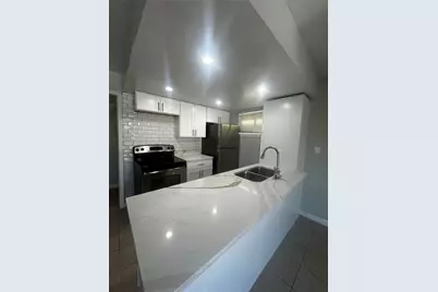 8110 Albacore Drive #30, Houston, TX 77074 - Photo 2