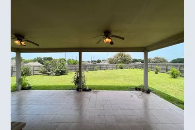 15202 Lynford Crest Drive, Houston, TX 77083 - Photo 32