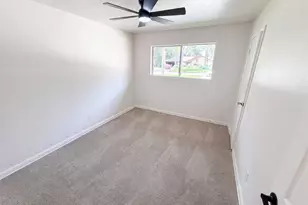 719 Equinox St, Crosby, TX 77532 - Photo 14