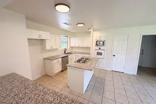 719 Equinox St, Crosby, TX 77532 - Photo 12