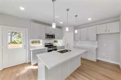 1222 E 33rd Street, Houston, TX 77022 - Photo 8