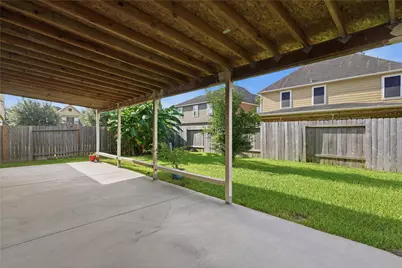 12530 Greencanyon Dr, Houston, TX 77044 - Photo 40