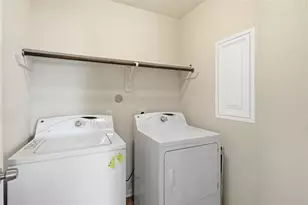 12530 Greencanyon Dr, Houston, TX 77044 - Photo 32