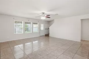 12530 Greencanyon Dr, Houston, TX 77044 - Photo 4